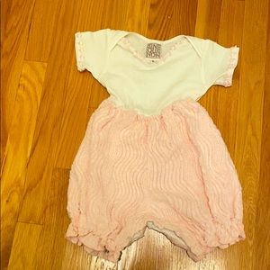 Girl’s  Pink Chenille Balloon Romper Size Small